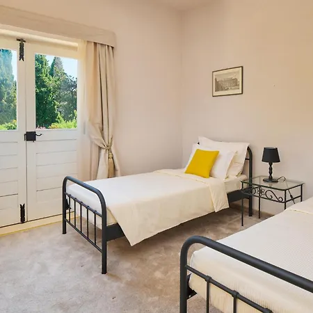 Apartament Beautiful In With Sauna