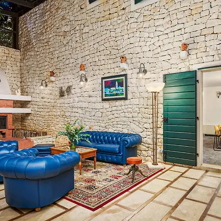 Beautiful In With Sauna Apartament *